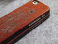 Coque iPhone en bois gravé - 7 modèles